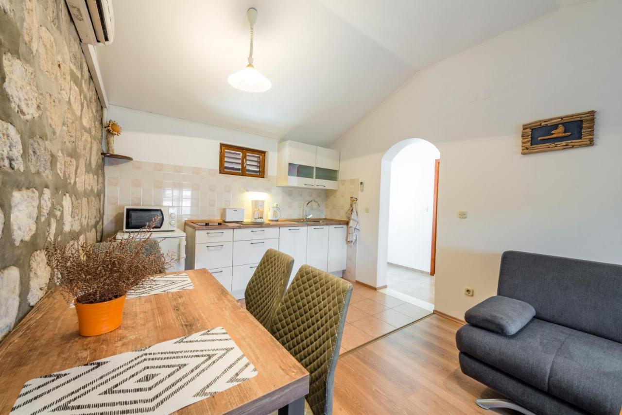 Apartment Barica Trsteno Bagian luar foto